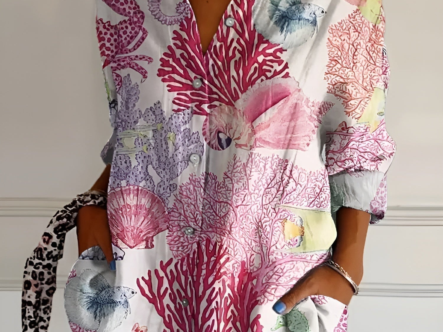 Elegant Everyday Blouse with Breathable Fabric & Fluid Fit for All-Day Comfort 0