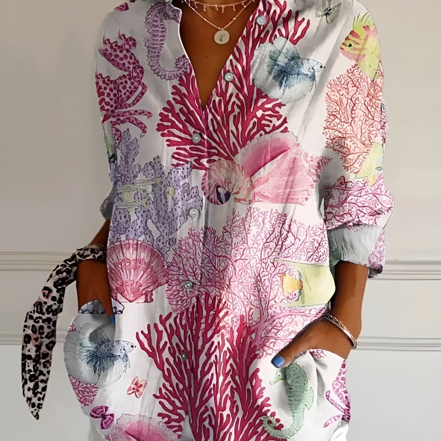 Elegant Everyday Blouse with Breathable Fabric & Fluid Fit for All-Day Comfort 0
