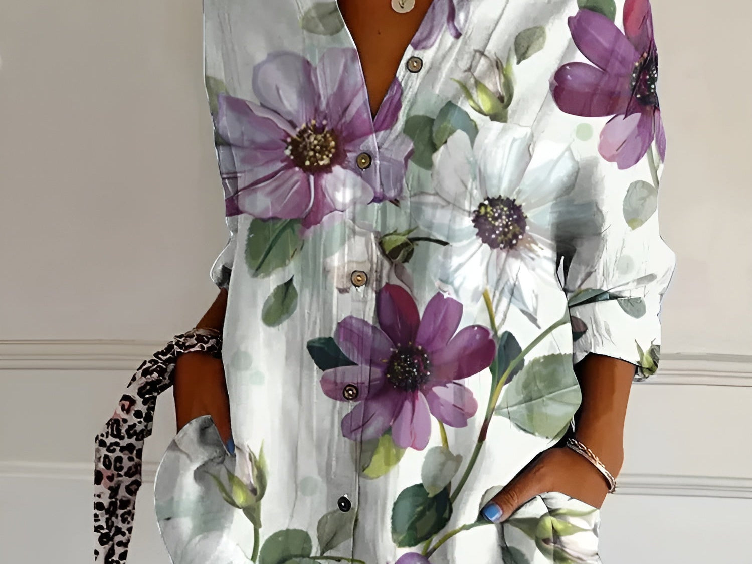 Elegant Everyday Blouse with Breathable Fabric & Fluid Fit for All-Day Comfort 7