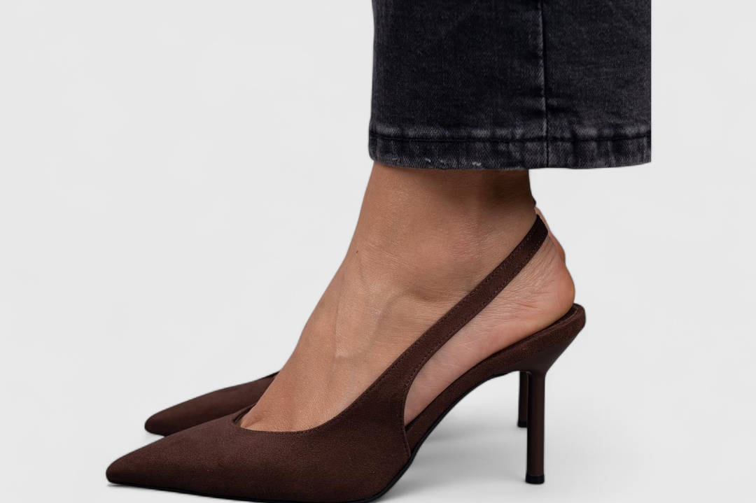 Elegant Orthopedic Pumps | Tapered Toe with Leopard Pattern | Stylish Comfort for Any Occasion 1
