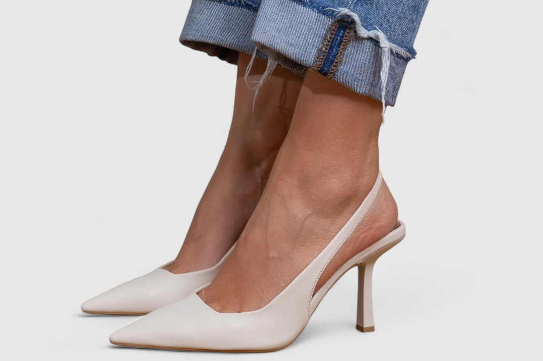 Elegant Orthopedic Pumps | Tapered Toe with Leopard Pattern | Stylish Comfort for Any Occasion 3
