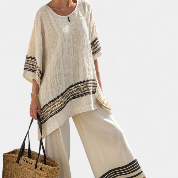 Elegant Striped Summer Outfit | Chic Oversized Set for Effortless Style 2