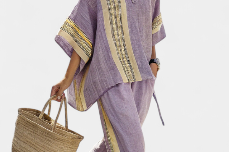 Elegant Striped Summer Outfit | Chic Oversized Set for Effortless Style 3
