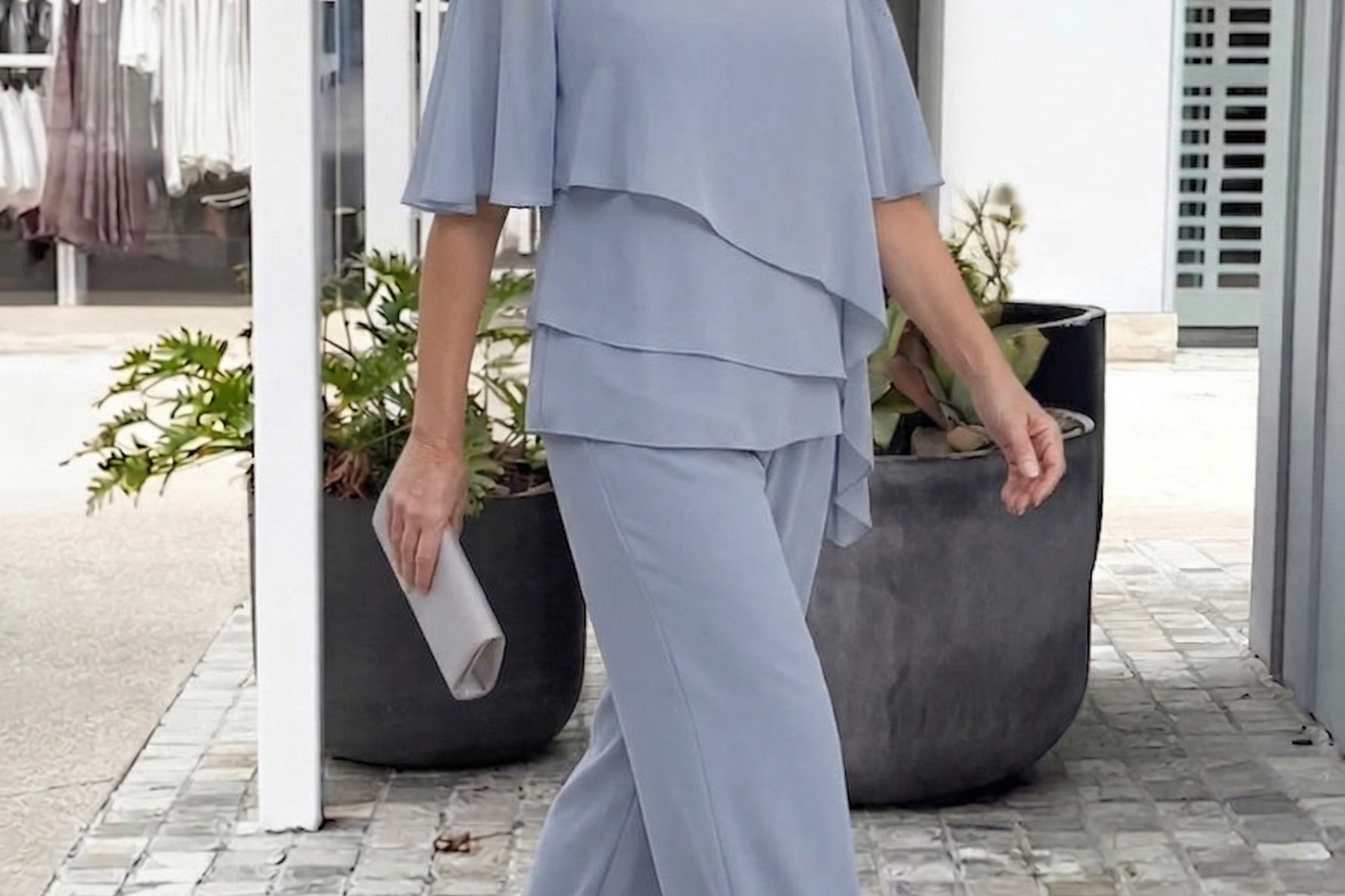 Elegant Women's Set | Two Piece Set with Lightweight Fabric | Chic Outfit for Sophisticated Style 0