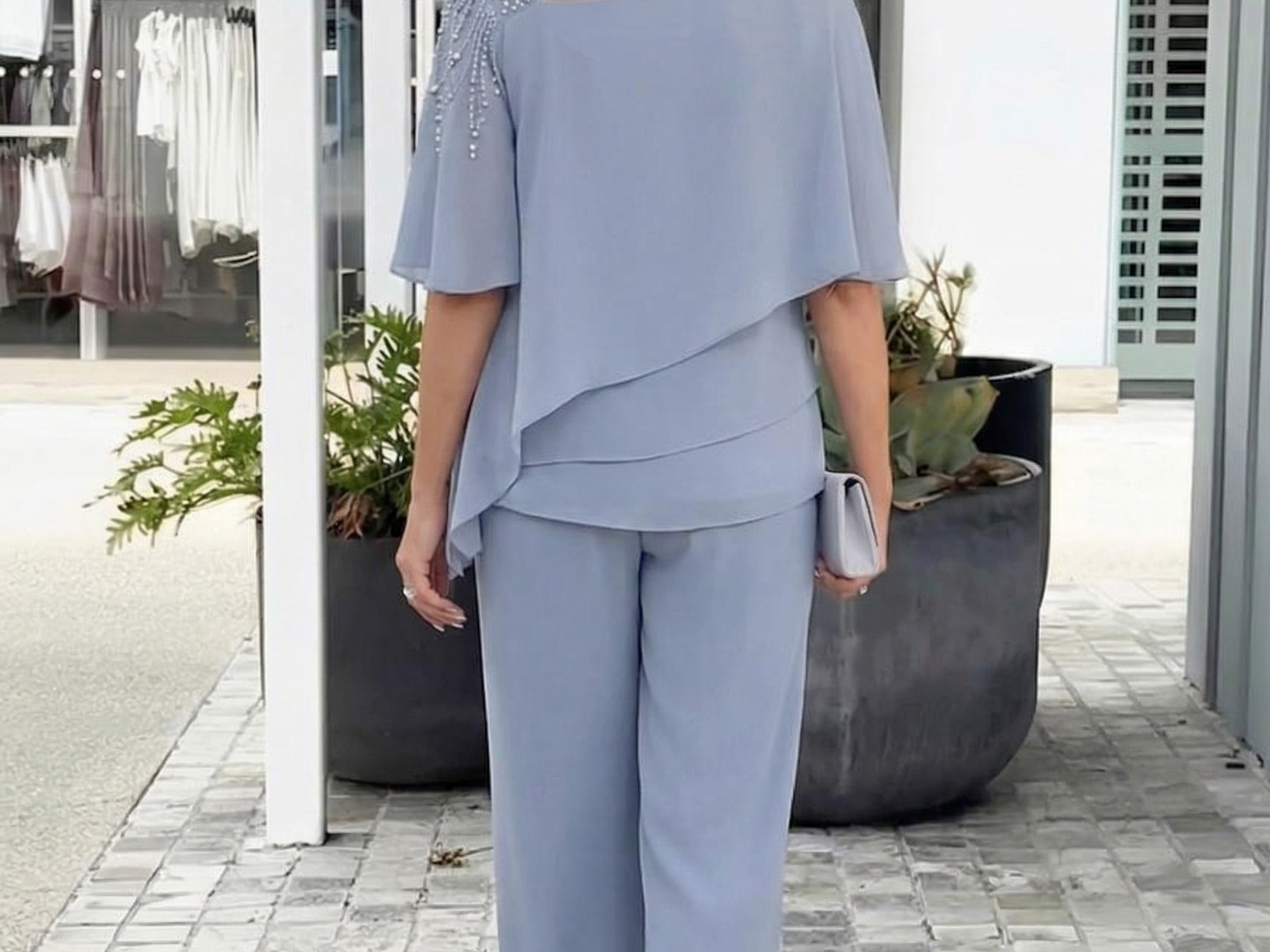 Elegant Women's Set | Two Piece Set with Lightweight Fabric | Chic Outfit for Sophisticated Style 3