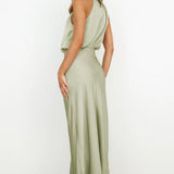 Evening Dress | Elegant Halterneck Plus Size Formal Gown | Flattering Flowing Silhouette 2