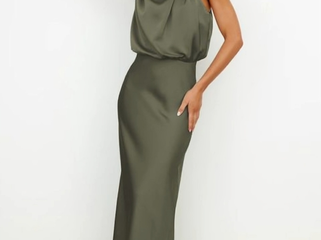 Evening Dress | Elegant Halterneck Plus Size Formal Gown | Flattering Flowing Silhouette 8