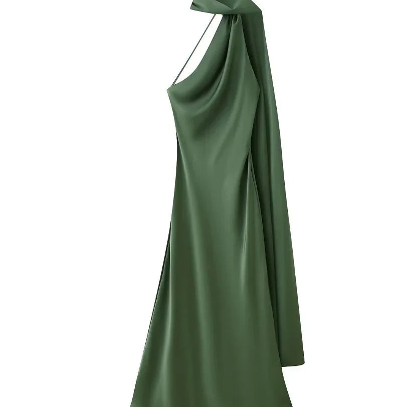 Evening Gowns | Elegant Halter Neck Maxi Dress with Open Back 13