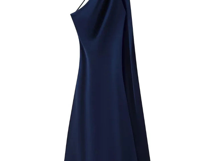 Evening Gowns | Elegant Halter Neck Maxi Dress with Open Back 15