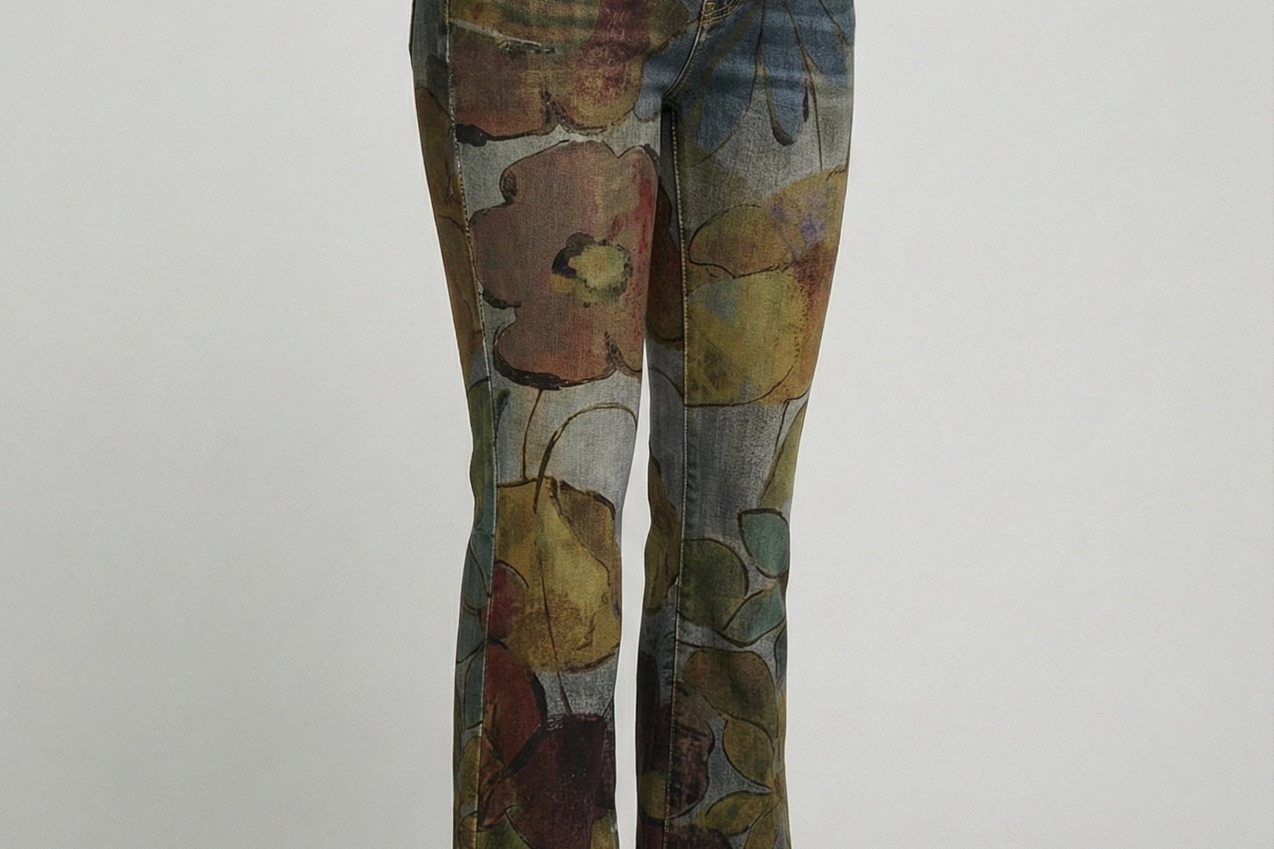 Flared Jeans | Retro High-Waist Stylish Button Detail Pants 9