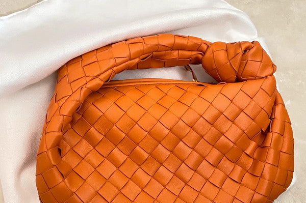 Handbag | Elegant Everyday Accessory | Timeless Functional Design 0