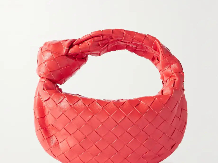 Handbag | Elegant Everyday Accessory | Timeless Functional Design 10