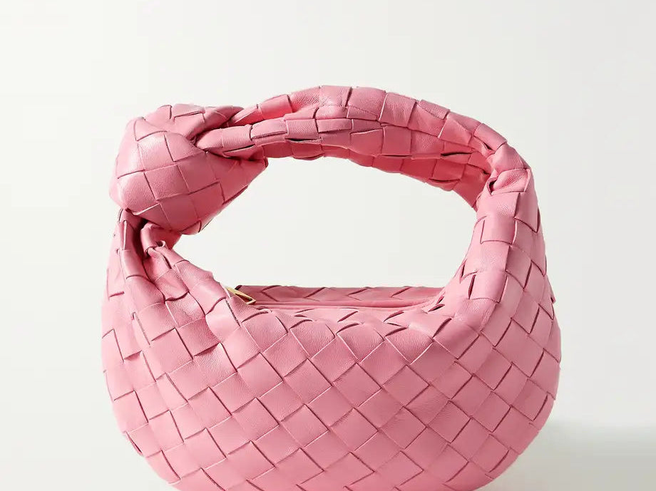 Handbag | Elegant Everyday Accessory | Timeless Functional Design 3