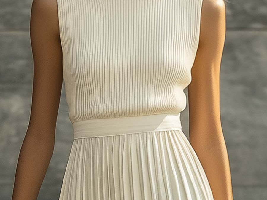 Maxi Dress | Elegant Sleeveless Long Dress with Flowy Pleated Hem 2