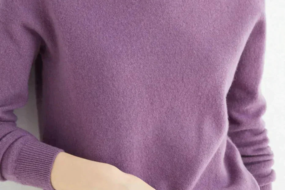 Mariana - Women's Cashmere-Blend Crew Neck Sweater