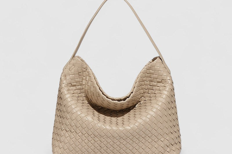 Women's Vegan Leather Shoulder Bag | Spacious Sustainable Shoulder Bag