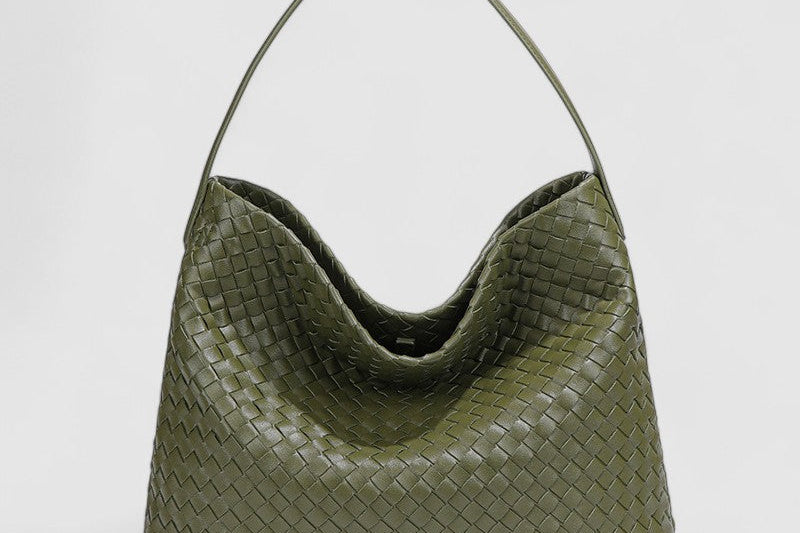 Women's Vegan Leather Shoulder Bag | Spacious Sustainable Shoulder Bag