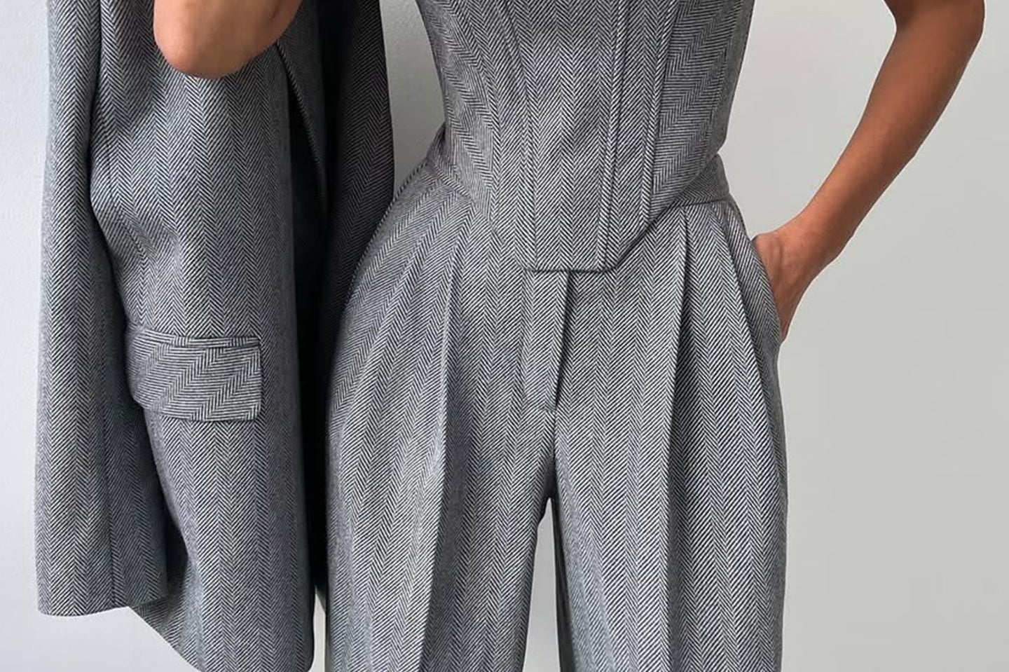 Suit | Herringbone Three-Piece Set | Elegant Structured Design for Professional Attire 3