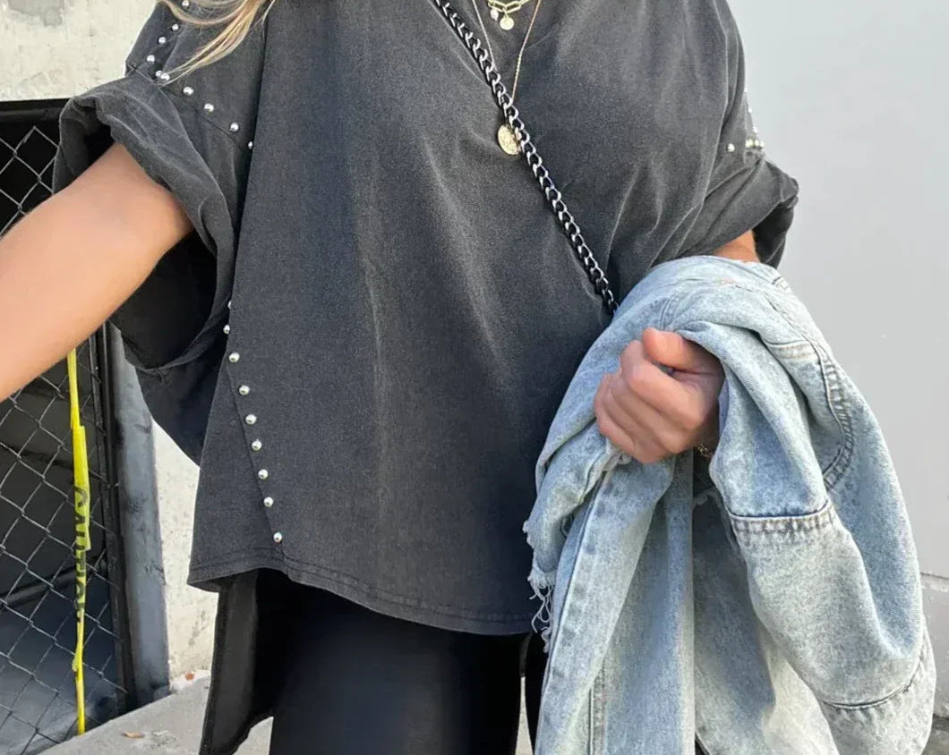 T-Shirt | Stud-Detail Oversized Boyfriend Top | Edgy Comfortable 4