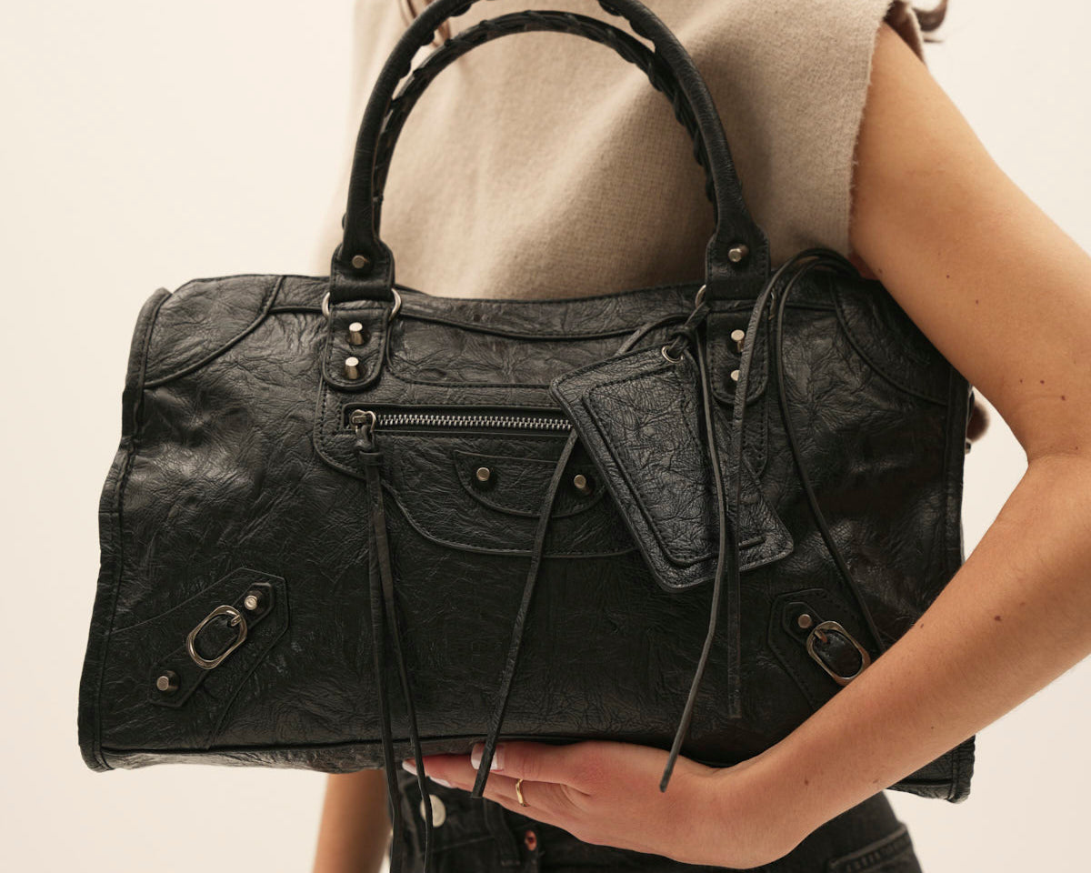 Tote Bag | Spacious Structured Leather Laptop Carryall 4