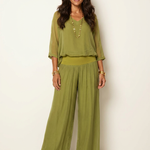 Two-Piece Set | Elegant V-Neck Top with Wide Trousers 0