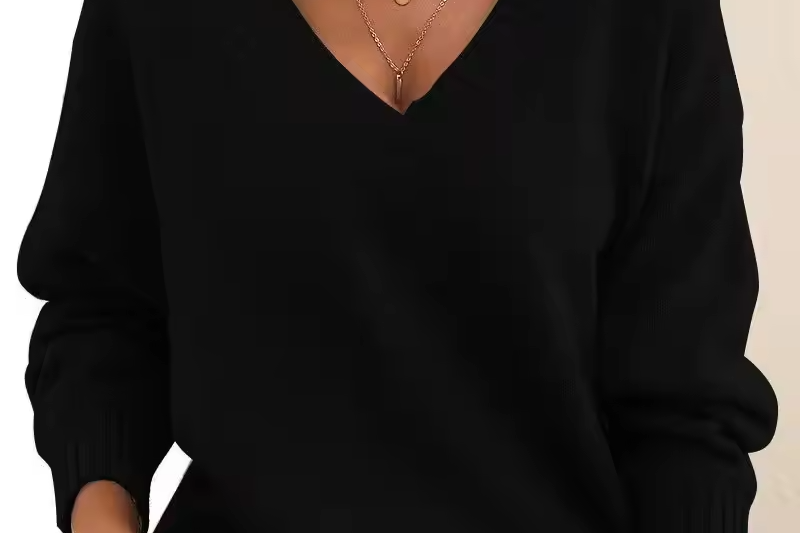 Women's Merino Wool V-Neck Sweater | Fine-Knit Everyday Pullover