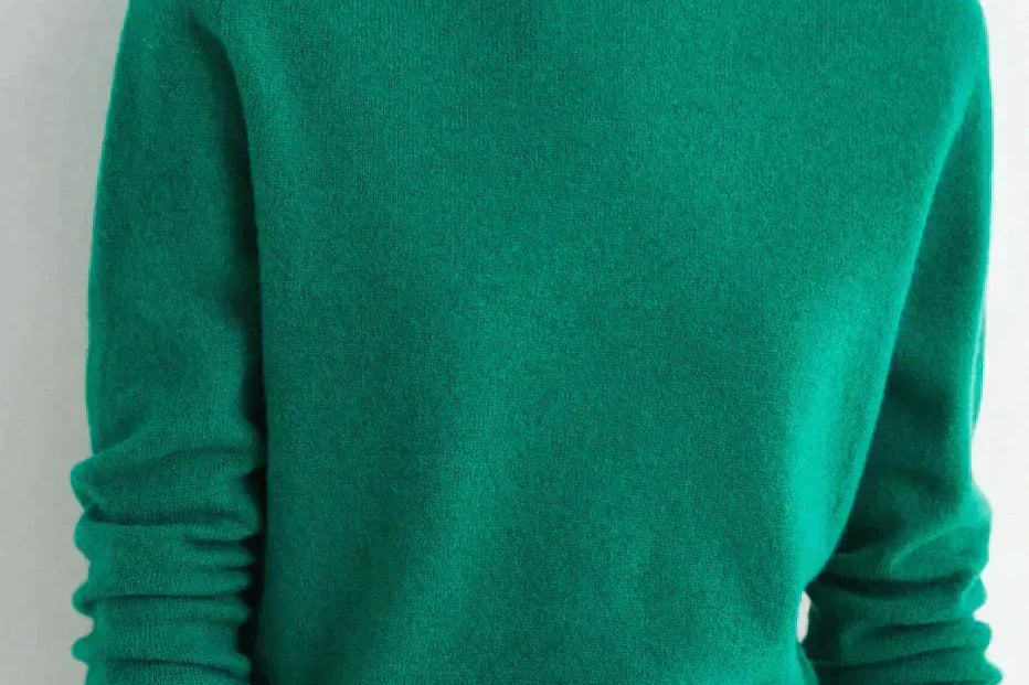 Mariana - Women's Cashmere-Blend Crew Neck Sweater