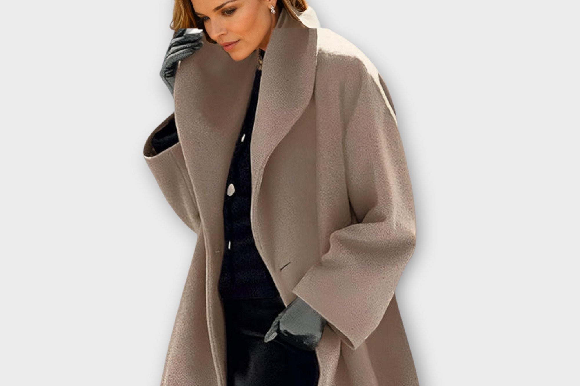 Adah - Women's Oversized Coat with Wide Collar - Khaki