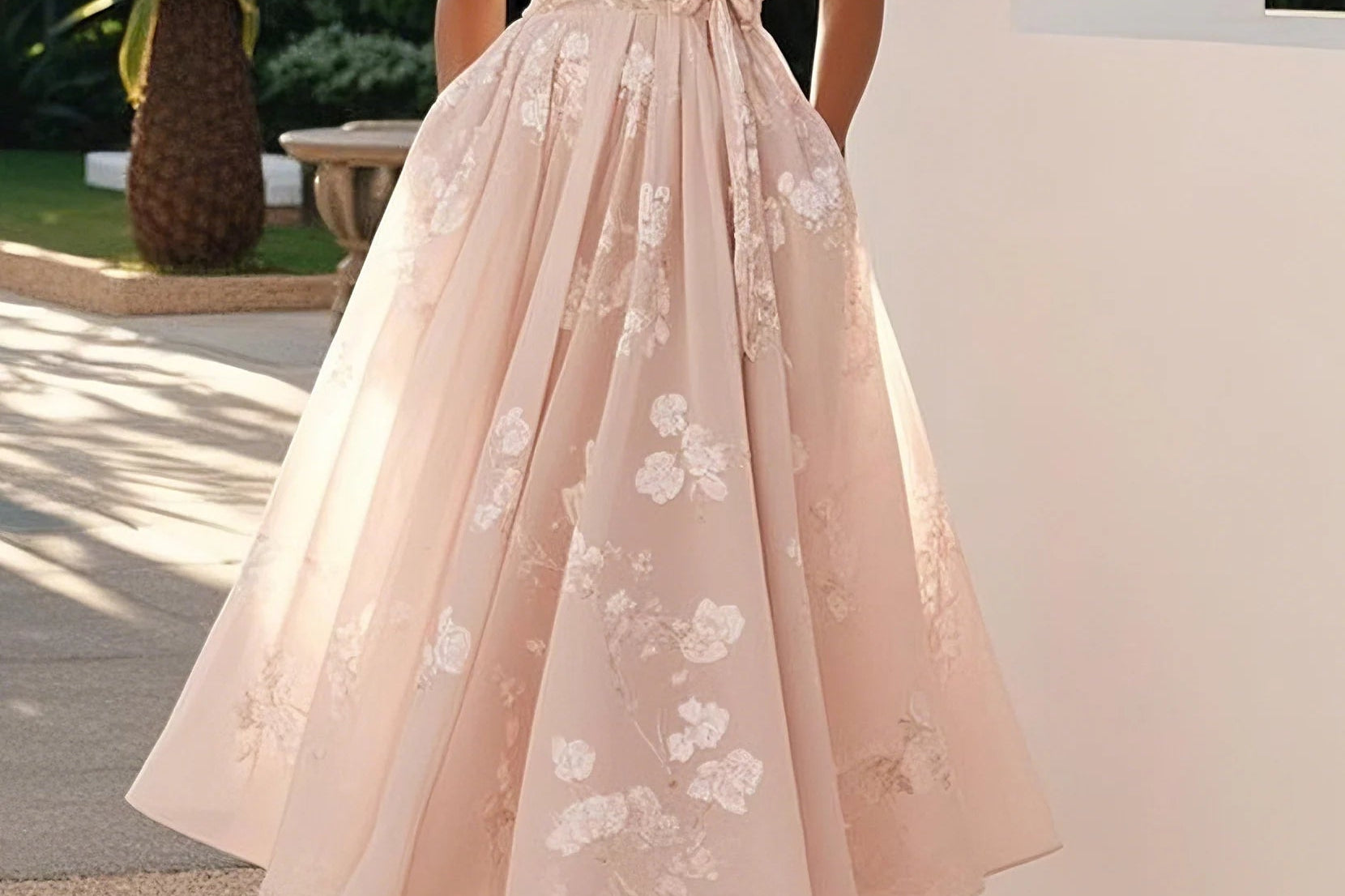 Amberly - Women's Floral Midi Cocktail Dress with Waist Bow - Light Pink