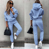 Beth - Women's Two-Piece Jogging Set with Tapered Joggers - Blue