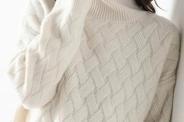 Calla - Women's Woven Pattern Turtleneck Sweater - Beige