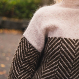 Caoimhe - Women's Soft Cashmere-Blend Turtleneck Sweater