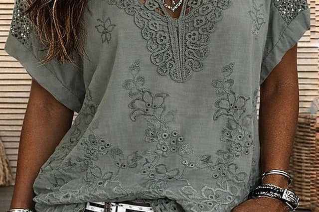 Women's Crochet-Trim V-Neck Blouse | Relaxed Short-Sleeve Summer Blouse