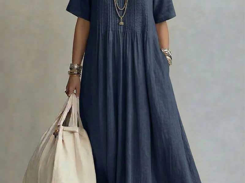 Navy blue pleated midi dress