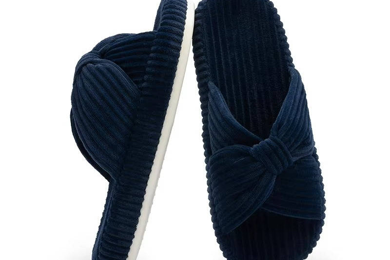 Flavia - Women's Crossover Cushioned House Slippers