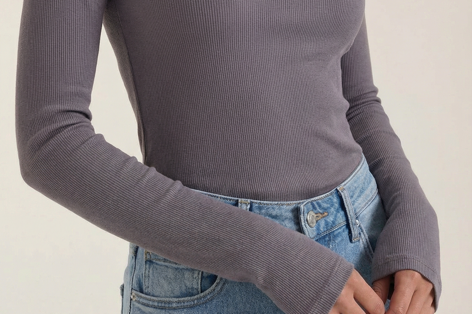 Women's Ribbed Long-Sleeve Fitted T-Shirt | Soft Round-Neck Layering Top
