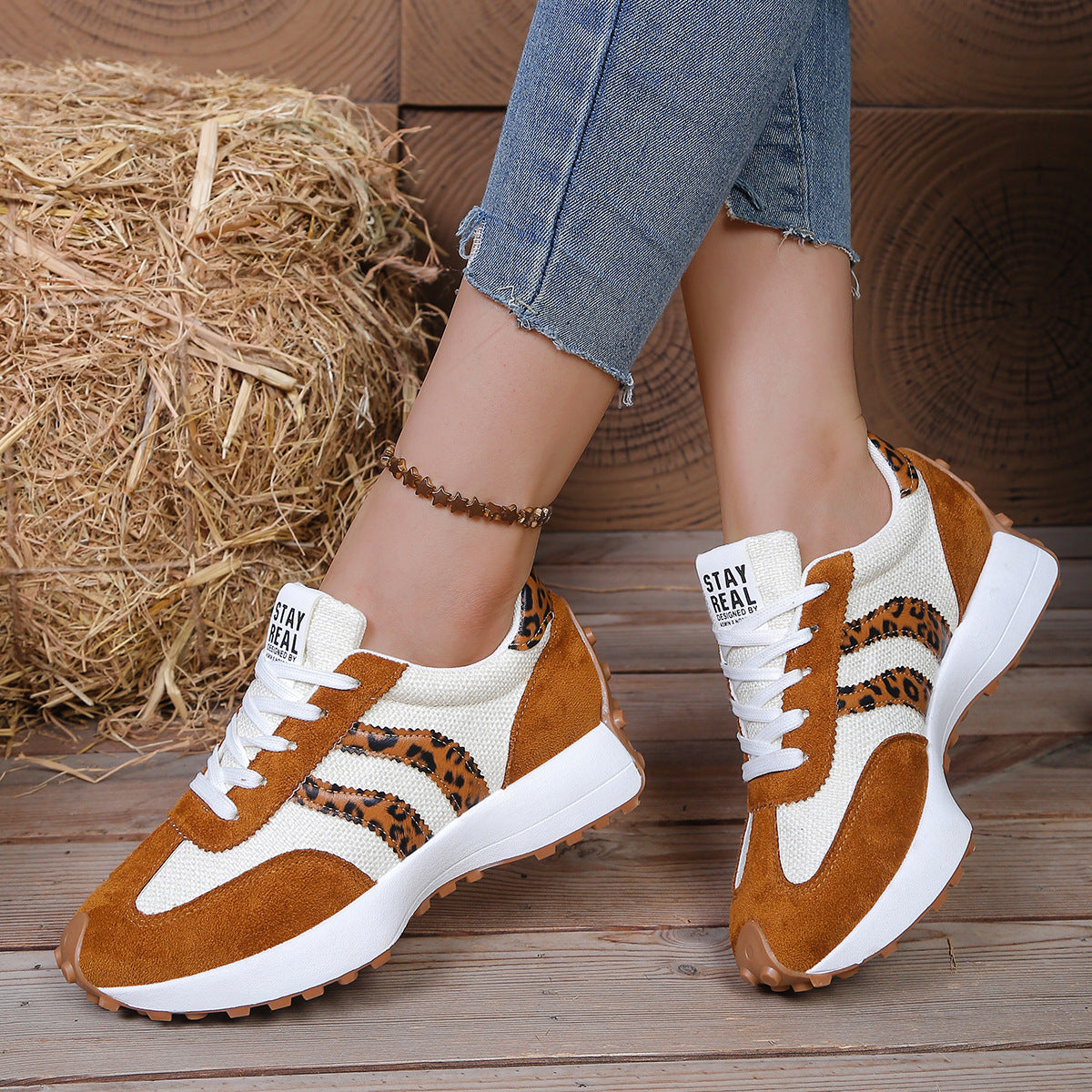 Geneva - Women's Lightweight Cushioned Walking Sneakers - Brown