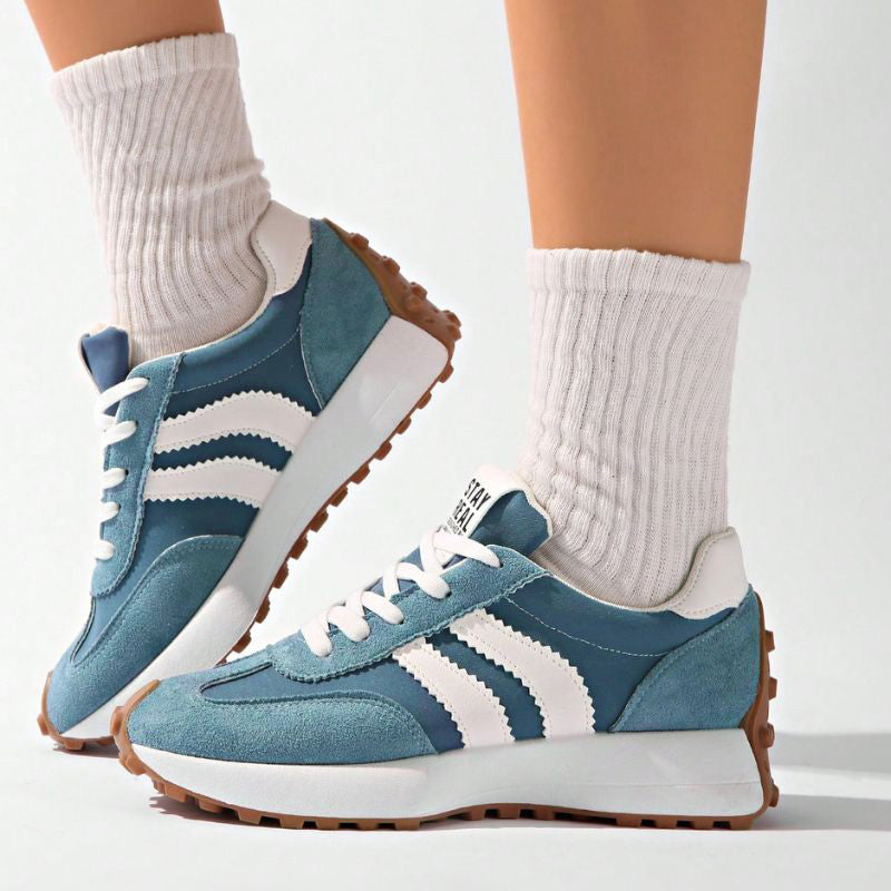Geneva - Women's Lightweight Cushioned Walking Sneakers - Blue