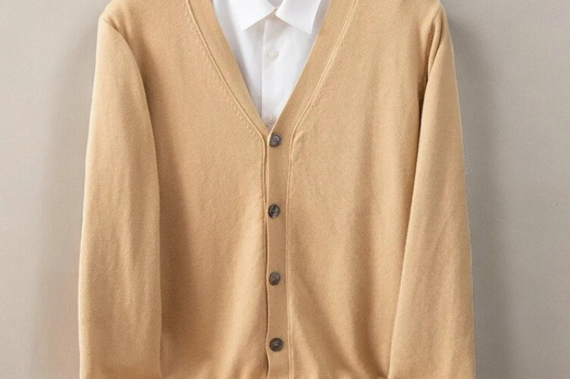 Grayson - Men's Fine Knit V-Neck Button Cardigan - Camel