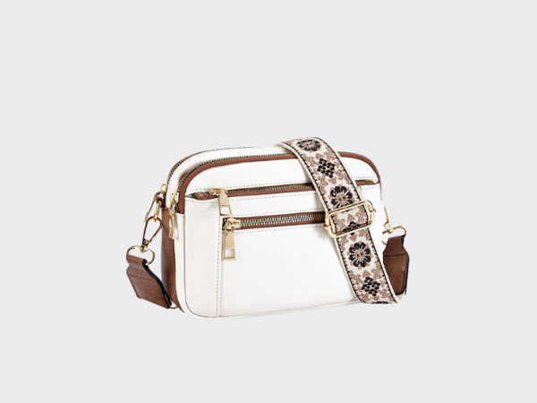 Isolt - Women's Leather Shoulder Bag with Roomy Interior - Beige