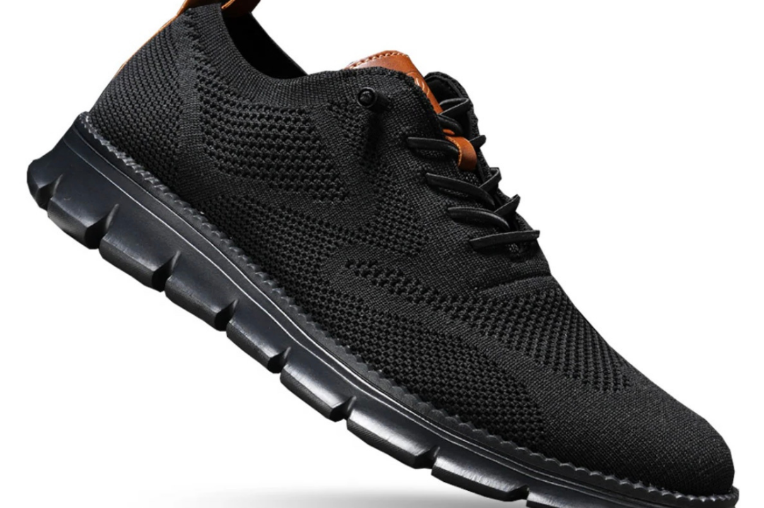 Jude - Men's Cushioned Breathable Mesh Walking Sneakers - Double Black