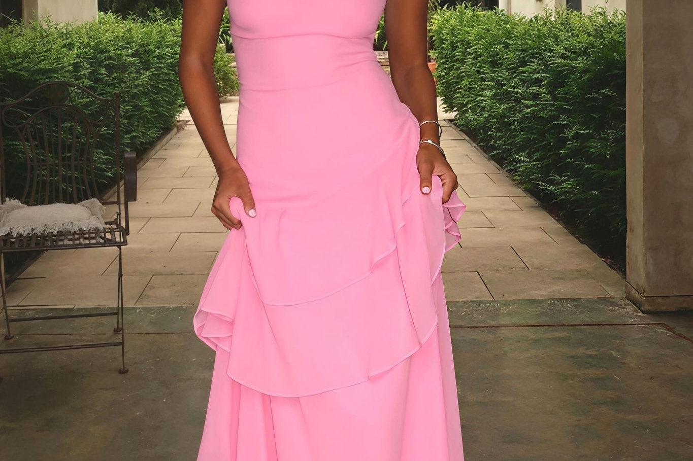 Linnet - Women's Sweetheart Neckline Tiered Ruffle Maxi Dress - Pink