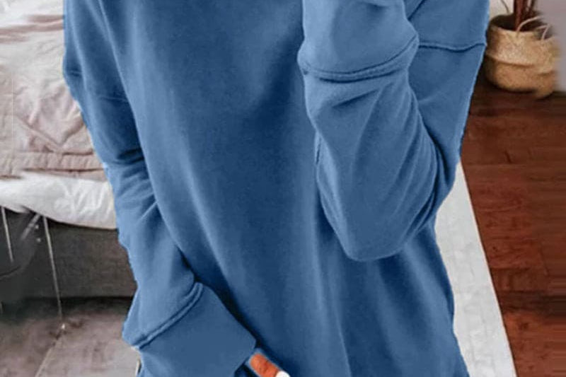 Mairin - Women's Soft Brushed Crew Neck Sweatshirt - Blue