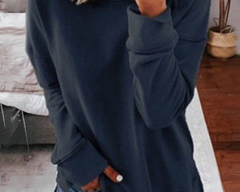 Mairin - Women's Soft Brushed Crew Neck Sweatshirt - Navy