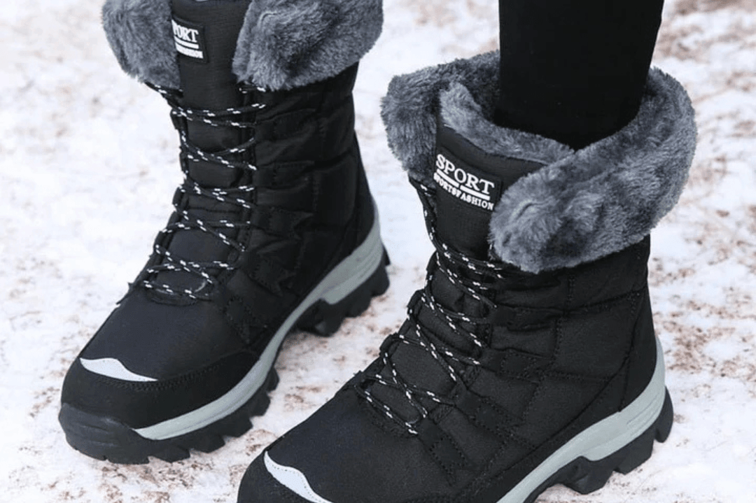 Mikayla - Women's Snow Boots with Thermal Lining and Grip Sole - Black