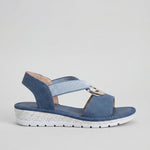 Buckle sandals detail