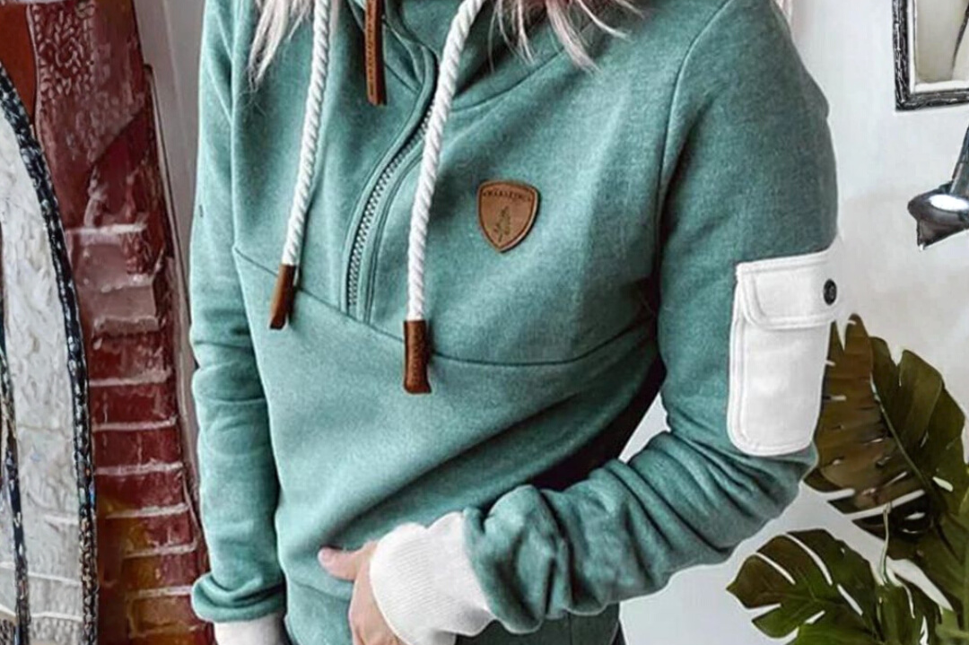 Shea - Women's Hooded Sweatshirt with Drawstring Waist and Pockets - Green