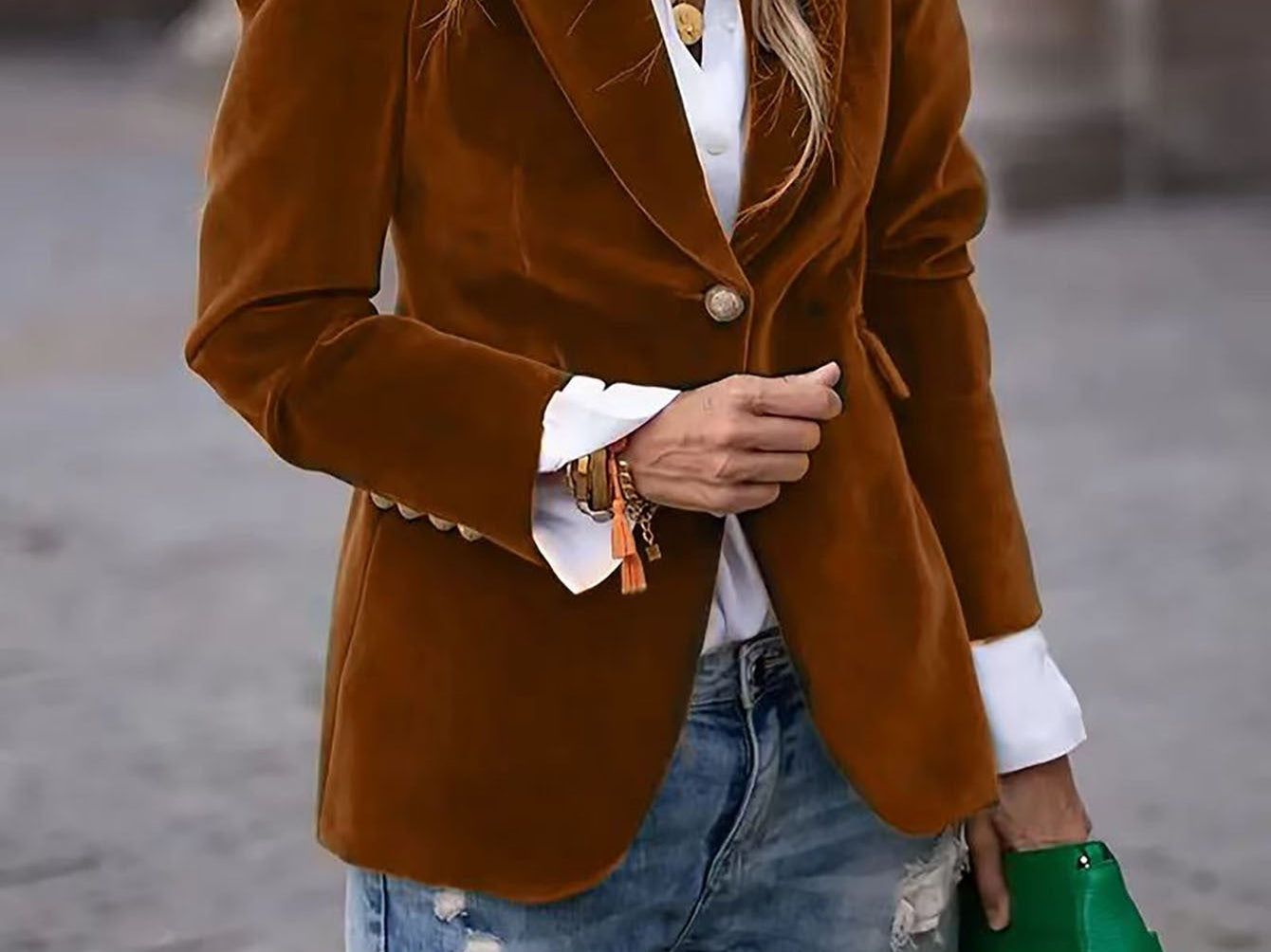 Siobhan - Women's Velvet Blazer with Gold-Tone Buttons - Brown